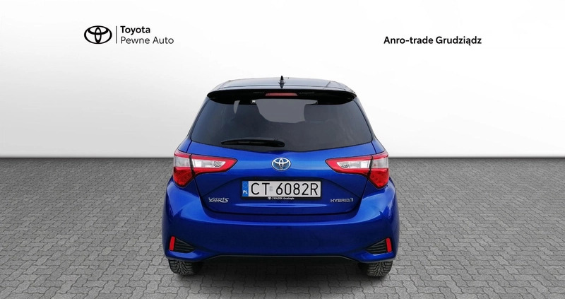 Toyota Yaris cena 67900 przebieg: 82231, rok produkcji 2017 z Grudziądz małe 232